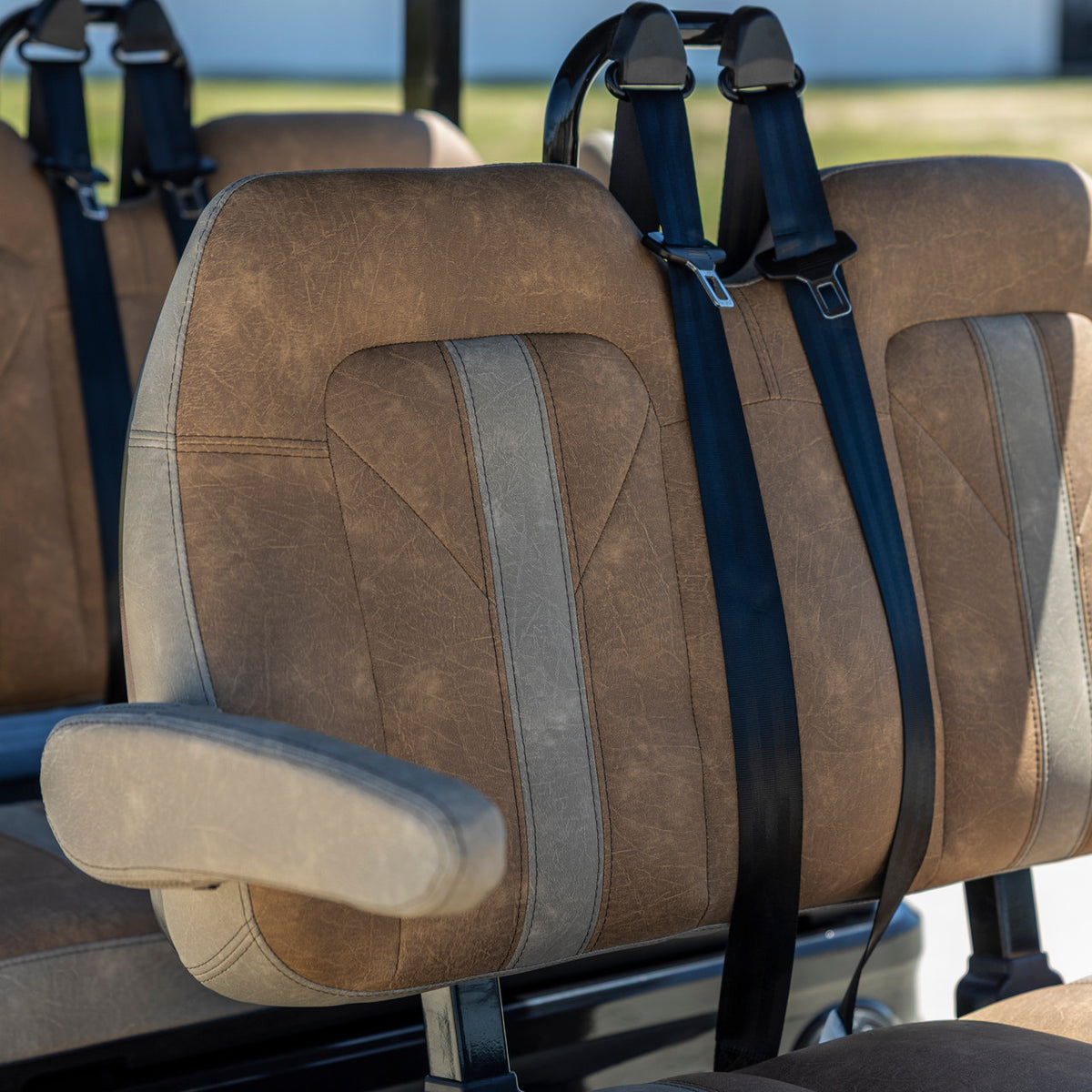 MODZ® Evolution Special Edition D5 Seat Cover - Wheat w/Pebble Accents